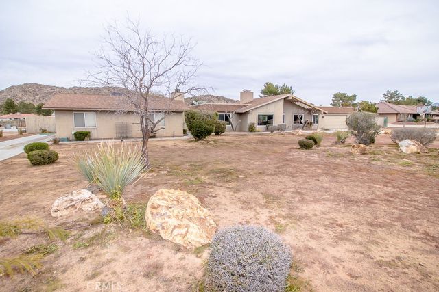 20376 Tonawanda, Apple Valley, CA 92307