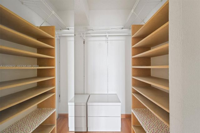 20505 E Country Club Dr 1434, Aventura, FL 33180