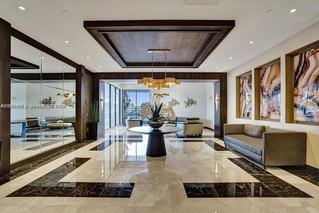 20505 E Country Club Dr 1434, Aventura, FL 33180