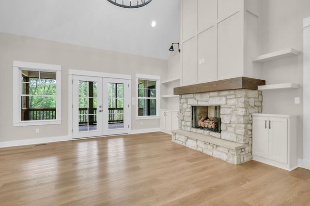 1167 Harmon Springs Rd, Dickson, TN 37055