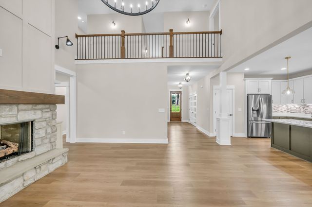 1167 Harmon Springs Rd, Dickson, TN 37055