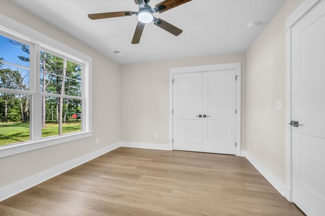 1167 Harmon Springs Rd, Dickson, TN 37055