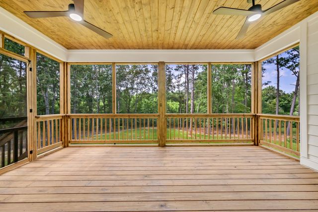 1167 Harmon Springs Rd, Dickson, TN 37055