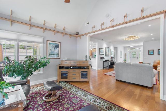 3302 Sawgrass Circle SE, Southport, NC 28461