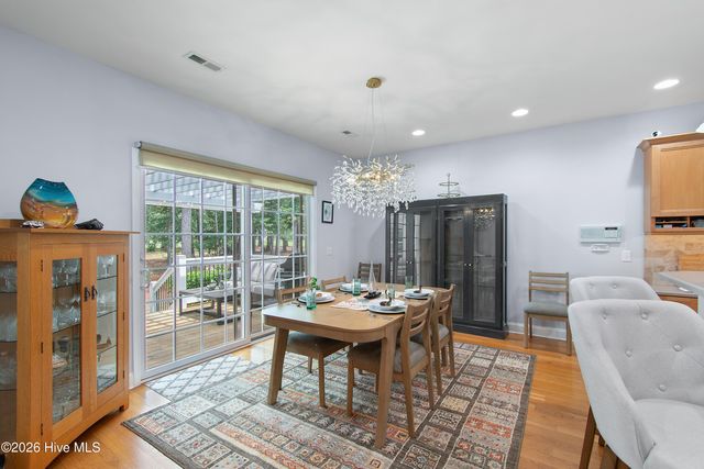 3302 Sawgrass Circle SE, Southport, NC 28461