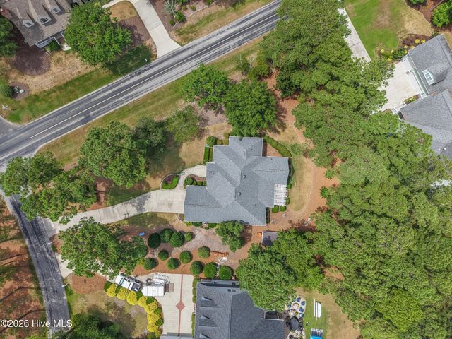 3302 Sawgrass Circle SE, Southport, NC 28461