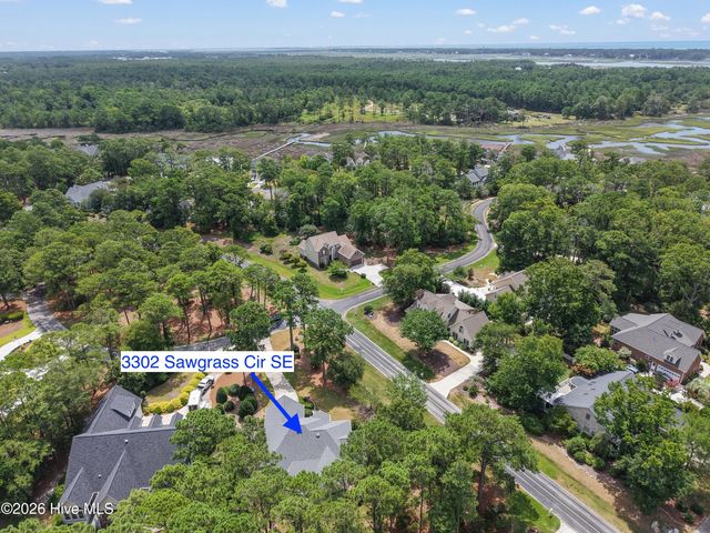 3302 Sawgrass Circle SE, Southport, NC 28461