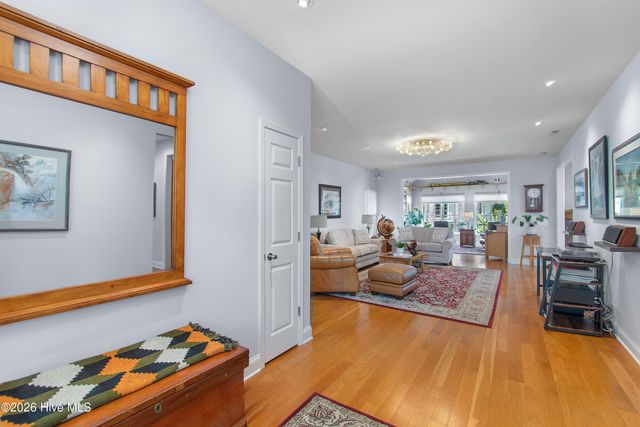 3302 Sawgrass Circle SE, Southport, NC 28461