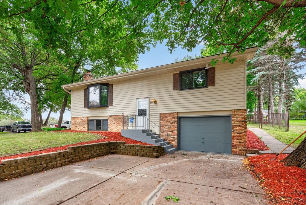 204 7th Street S, Buffalo, MN 55313 — exterior