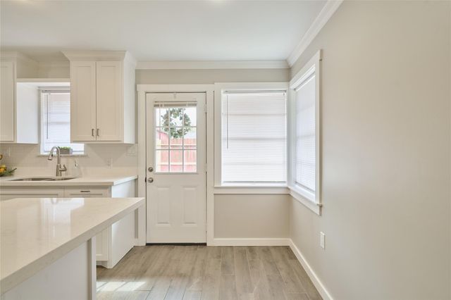 309 S Magnolia Street, Tomball, TX 77375