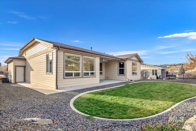 5304 W White Hills Drive, Boise, ID 83714