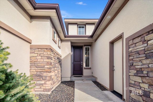 5304 W White Hills Drive, Boise, ID 83714
