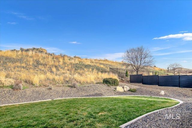 5304 W White Hills Drive, Boise, ID 83714