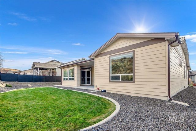 5304 W White Hills Drive, Boise, ID 83714