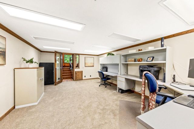 W208S6977 High Bluff DRIVE, Muskego, WI 53150
