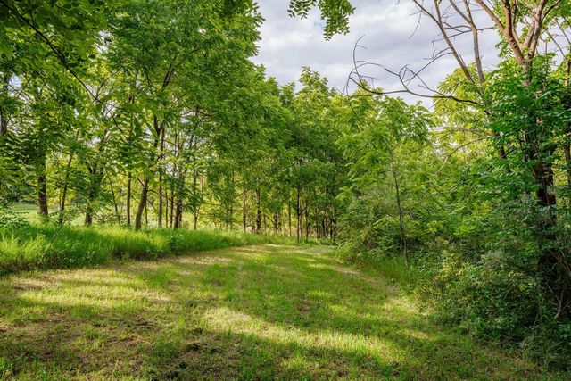 W208S6977 High Bluff DRIVE, Muskego, WI 53150