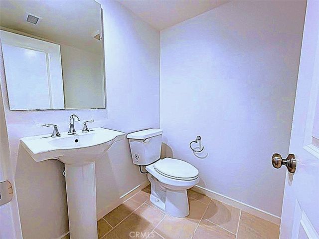 112 WALKING STICK, Irvine, CA 92618