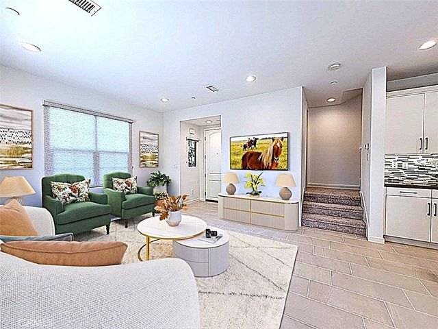 112 WALKING STICK, Irvine, CA 92618
