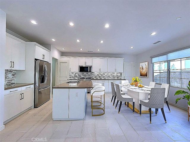 112 WALKING STICK, Irvine, CA 92618