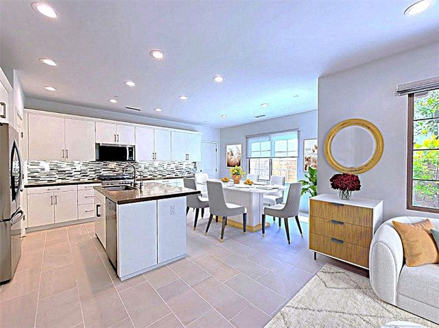 112 WALKING STICK, Irvine, CA 92618