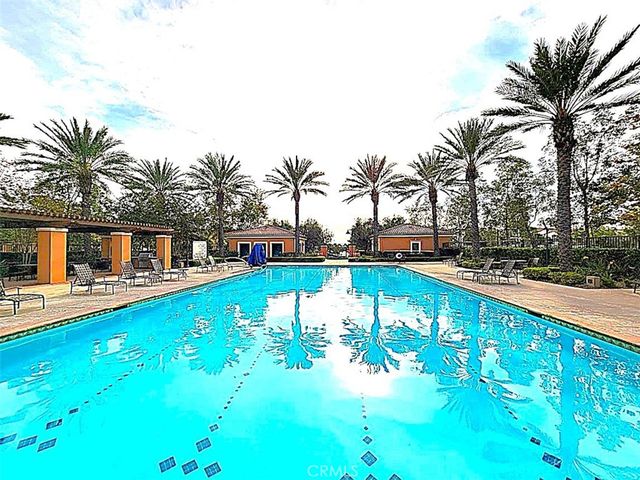 112 WALKING STICK, Irvine, CA 92618