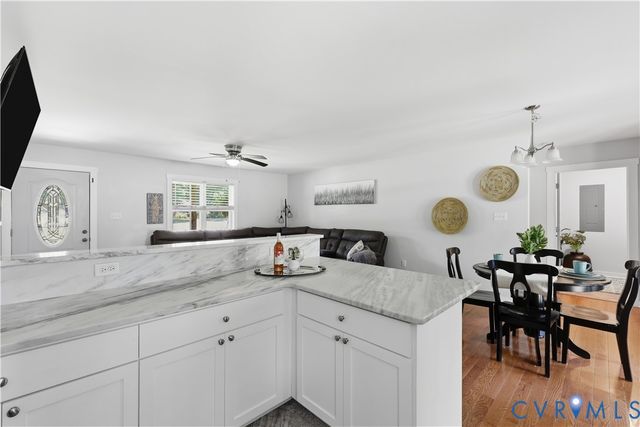 1573 Dogwood Rd, Powhatan, VA 23139