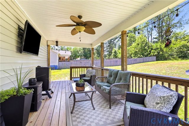 1573 Dogwood Rd, Powhatan, VA 23139