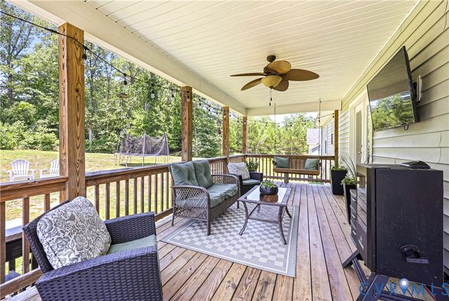 1573 Dogwood Rd, Powhatan, VA 23139