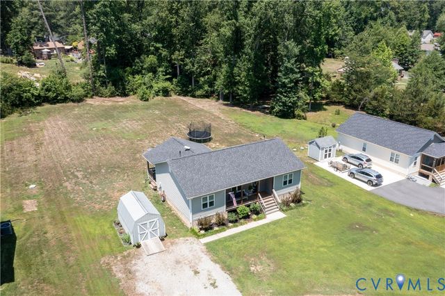 1573 Dogwood Rd, Powhatan, VA 23139