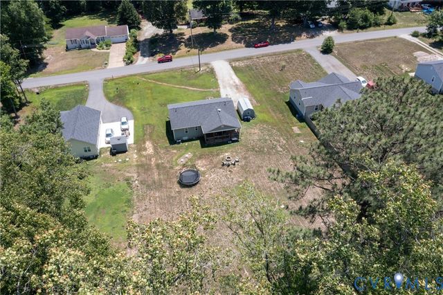 1573 Dogwood Rd, Powhatan, VA 23139