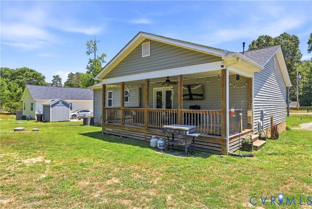 1573 Dogwood Rd, Powhatan, VA 23139