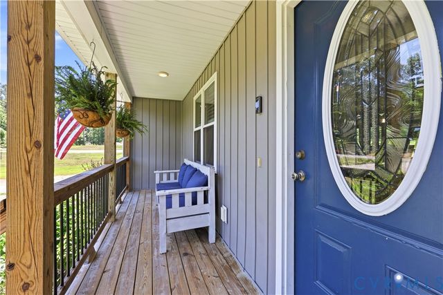 1573 Dogwood Rd, Powhatan, VA 23139