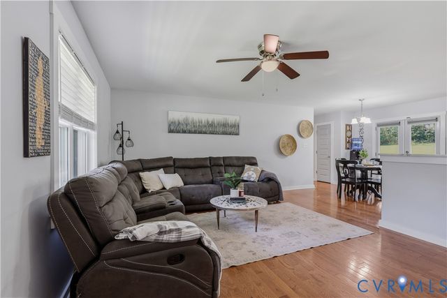 1573 Dogwood Rd, Powhatan, VA 23139