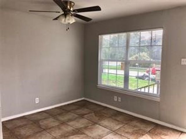 5010 Sunshine Drive, Fort Worth, TX 76105