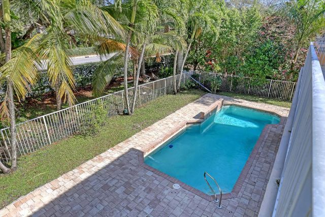 7391 Water Dance Way, Lake Worth, FL 33467