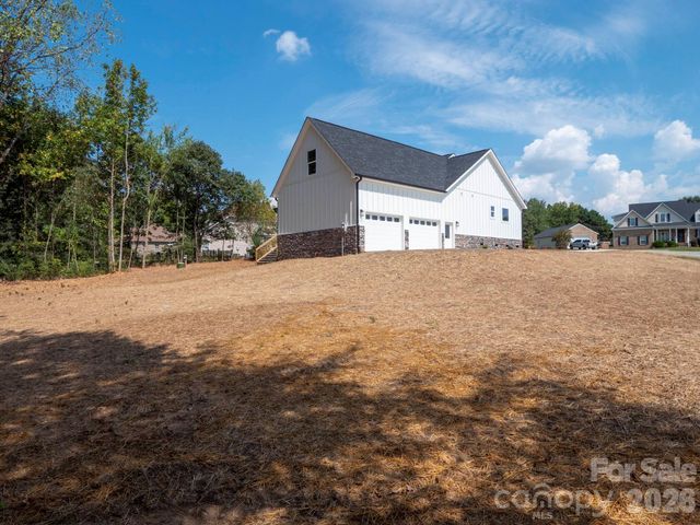 2922 SWEETGRASS Lane 33, Monroe, NC 28112