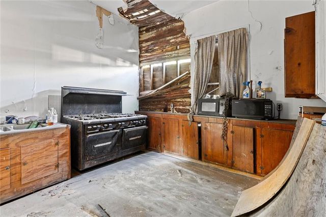 307 N Jackson Street, Mobile, AL 36603