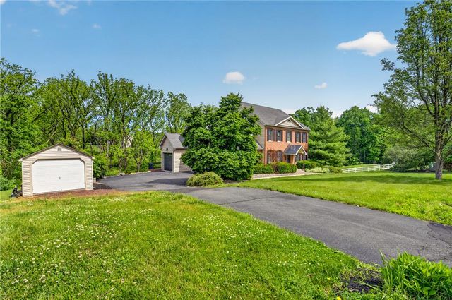 4887 Harvest Lane, Upper Milford Twp, PA 18092