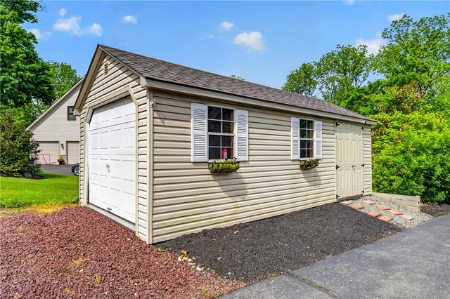 4887 Harvest Lane, Upper Milford Twp, PA 18092