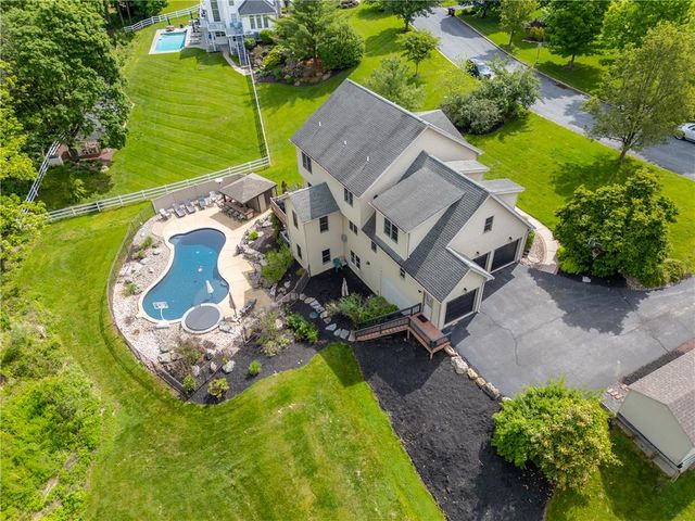 4887 Harvest Lane, Upper Milford Twp, PA 18092