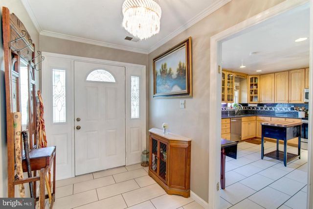 8857 GLENRIDGE CT, Vienna, VA 22182