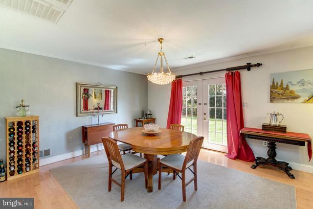 8857 GLENRIDGE CT, Vienna, VA 22182