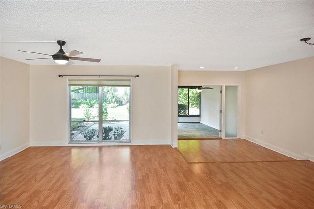 4295 Island CIR 2, Fort Myers, FL 33919