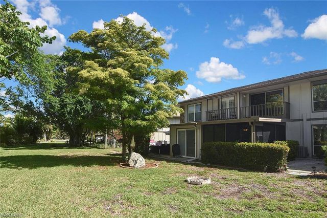 4295 Island CIR 2, Fort Myers, FL 33919