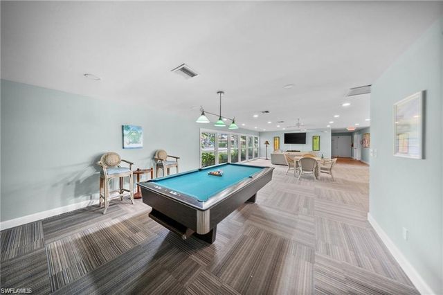 4295 Island CIR 2, Fort Myers, FL 33919