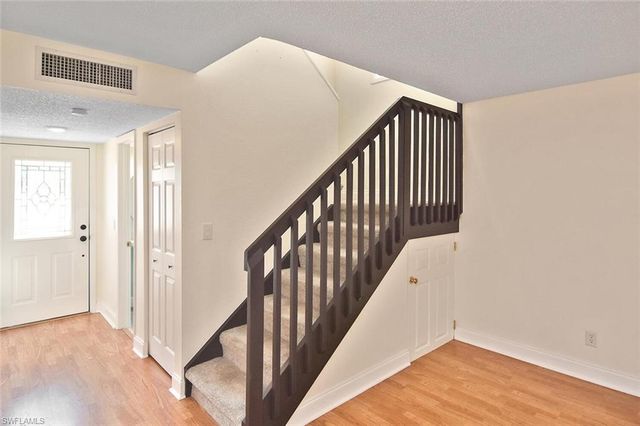 4295 Island CIR 2, Fort Myers, FL 33919