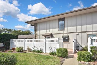 4295 Island CIR 2, Fort Myers, FL 33919