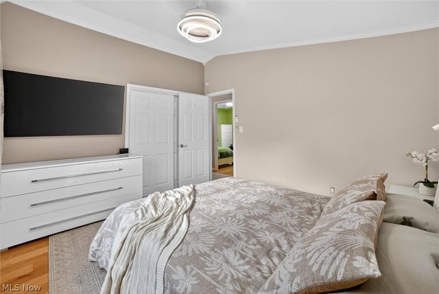 1178 Golden Gate Boulevard, Mayfield Heights, OH 44124