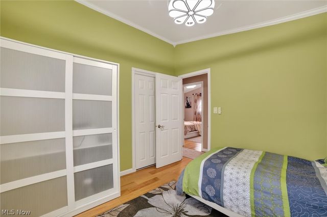 1178 Golden Gate Boulevard, Mayfield Heights, OH 44124