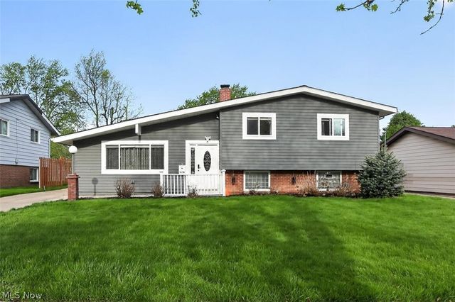 1178 Golden Gate Boulevard, Mayfield Heights, OH 44124